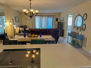 Royale Retreat - 3