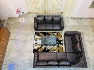 Majestic Villa - 5bhk AC - 1