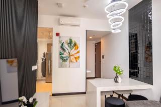 Zermatt45 - Luxury 2 Bedroom Apartment at Trizen with Ocean and City Views - 2