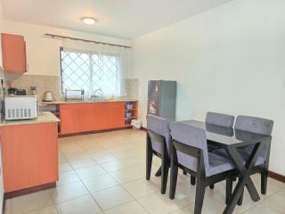 Marie's 2bed Lakebreeze all-ensuite,Milimani ksm 3 - 2