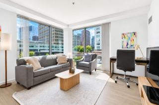 Luxury Apt On Canal - 8