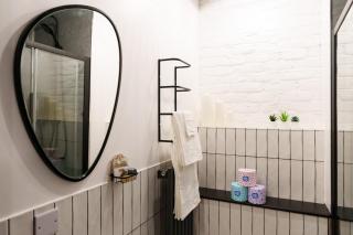 GuestReady - Hackney Studios - 6