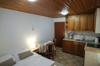 Vineyard Apartments near Rajhenburg Castle - 5