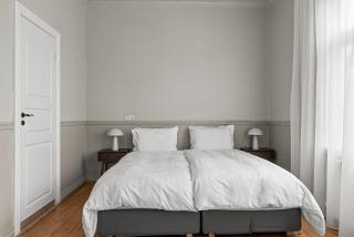 Rare gem! 3BR 3BA Downtown Apartment - 1