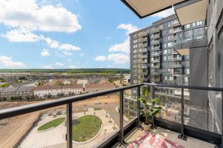 Escarpment Views - Luxury 1BR Condo - Resort-Style Amenities in North Burlington - 1