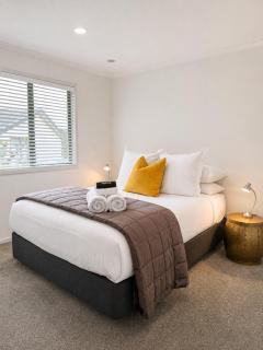 Spacious Coastal Retreat, Ideal for Families - 7