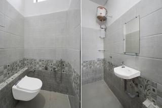 Hotel O Midway Treat Barwani - 9