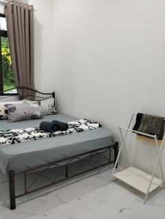 Hidden Cottage Homestay - 1
