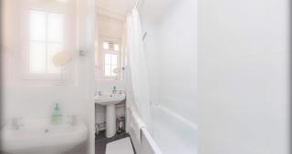 Fabulous 2 Bedroom Apartment in London Bridge - 6