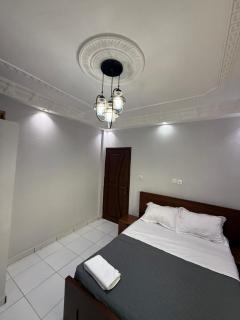 Elisha Luxury Residence Secure WiFi AC - 1