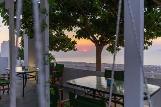 Loft Kaves Pool & Bar Suites - 2
