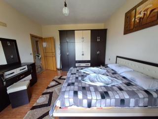 Villa Elezi - 1