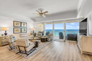Dunes of Crystal Beach 404 - Beachfront Condo with Community Pool in Destin - 4
