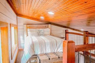 Pet Friendly Broken Bow Cabin with Private Hot Tub Near Beavers Bend State Park - 6