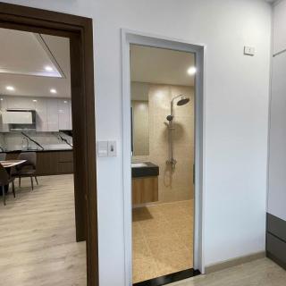 Three-bedroom Apartment OC3 - 8