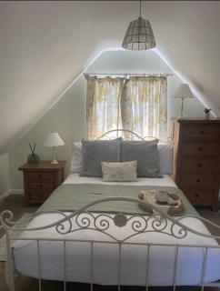 Breach Lodge - Bonvilston - 3