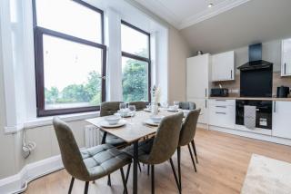 Stylish 2BDR inAberdeen - Sleeps 6 -Free Parking - 8