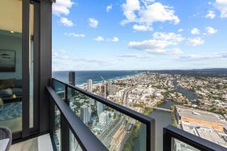 Stylish 1BR Apartment in Broadbeach - 5