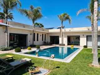 VILLA L'OLIVIEA, Large Private Pool, Landscaped Gardens,Secure Estate in Amskroud, 30 Minutes from Agadir - 0