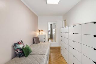 Designer Old Town residence WaterView AC - 4