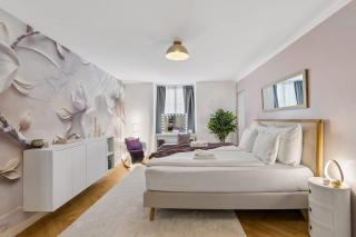Designer Old Town residence WaterView AC - 2