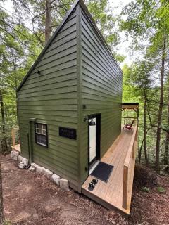 Turtle Hatch-Hillside Cottage - 2