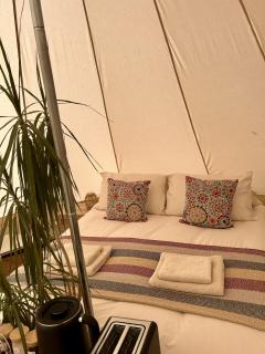 Tower Farm Holidays - Glamping - 6