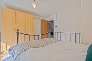 Nottingham - Split Level 1 Bed - Sleeps 3, City Center, Close to Nottingham Castle - 4