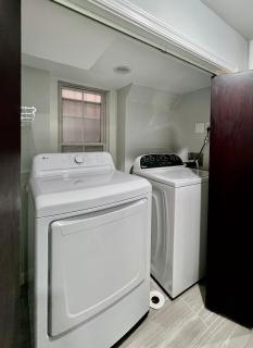 Capitol Escape 2BR Private Apt Near Metro - 4