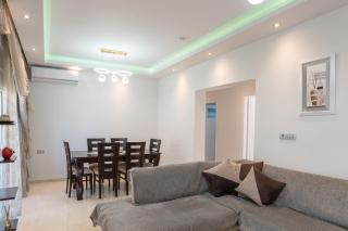 Kapxhiu Oceanis Residences 2 - 8