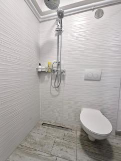 King-Size Bed Studio - 9