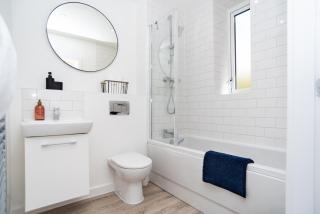 Co-Working Space, Gym Access & Free Parking - 4