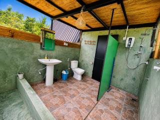 Jungle Lake View Cabana - 8