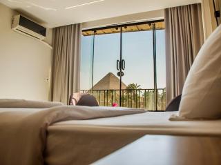Miracle Pyramids View Hotel - 3