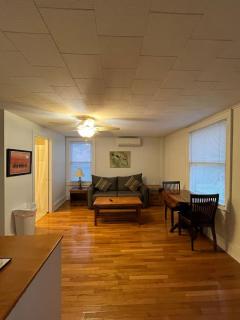 Gulf Stream House - Hammondsport Getaway Unit 12 - 4