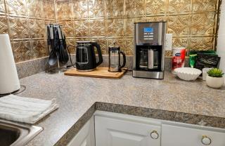 Gulf Stream House - Hammondsport Getaway Unit 12 - 9