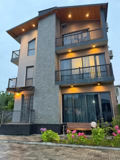 Villa Feel Georgia - Batumi - 4