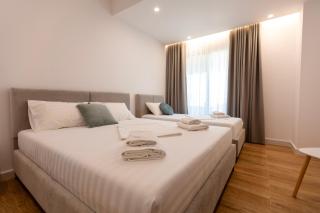 Lungomare Apartments - 1