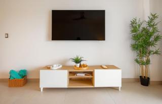 2-bedroom with Lagoon and Pool View - 7