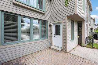 The Family Escape Townhome - 4