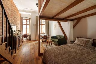 Piernikowy Loft - dwupoziomowy apartament na toruńskiej Starówce - 5
