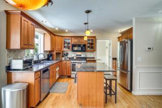 Heated Pool, 6 Acres: Beacon Area Vacation Rental - 1