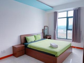 Pearl Nha Trang Beach Apartment - 4