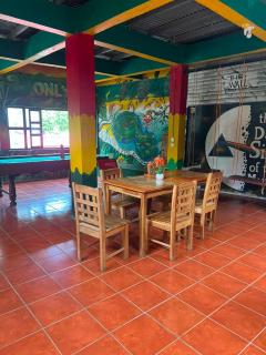 Lazy Crab Hostel - 7
