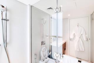 Modern 3BR with Maids Room - Luxe Seaside Retreat - 4