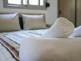 Rastony Boutique Island Living in Kefalos - 7