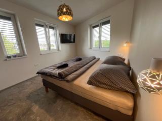 GENIUS APARTMENTS - Adults Only - 0