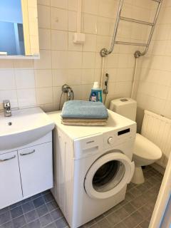 HHH Enjoy Helsinki with 7th floor views and comfort, free parking - Helsinki - 5
