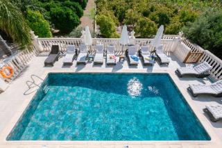 Villa Rafaella Private Pool, Gym & Jacuzzi - 0