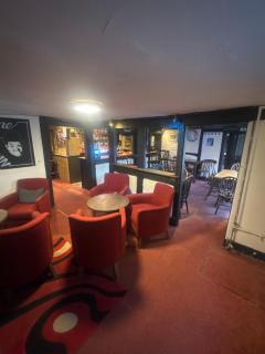 The Oak Inn - 6